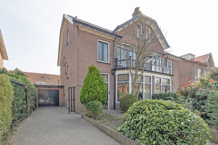 Photo of property Singel 44, Bussum