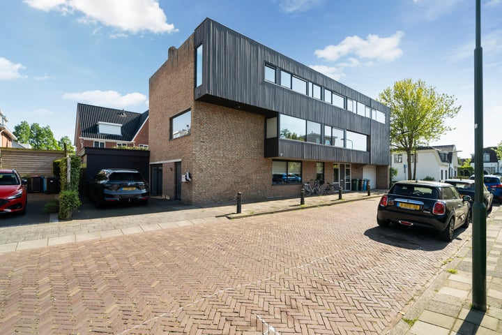 Sint Bonifaciusstraat 13 in Leidschendam