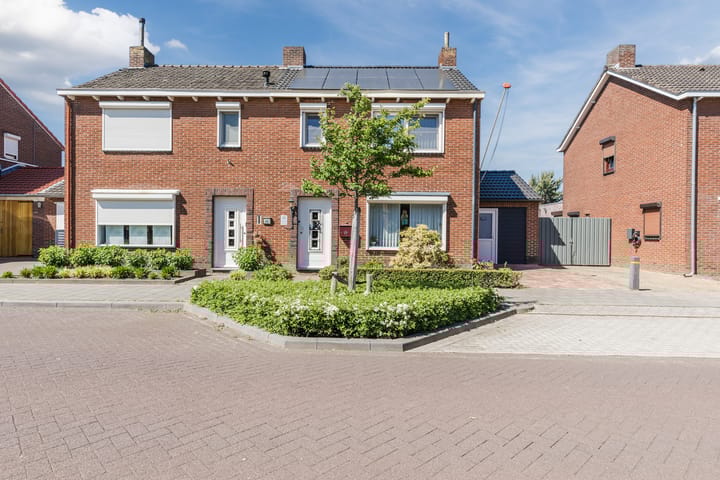 Photo of property Sint Gertrudisstraat 38, Maasbracht