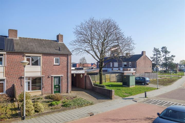 Sint Hubertusstraat 35 in Liessel