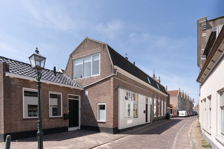 Sint Joris Doelstraat 34a in Sommelsdijk foto