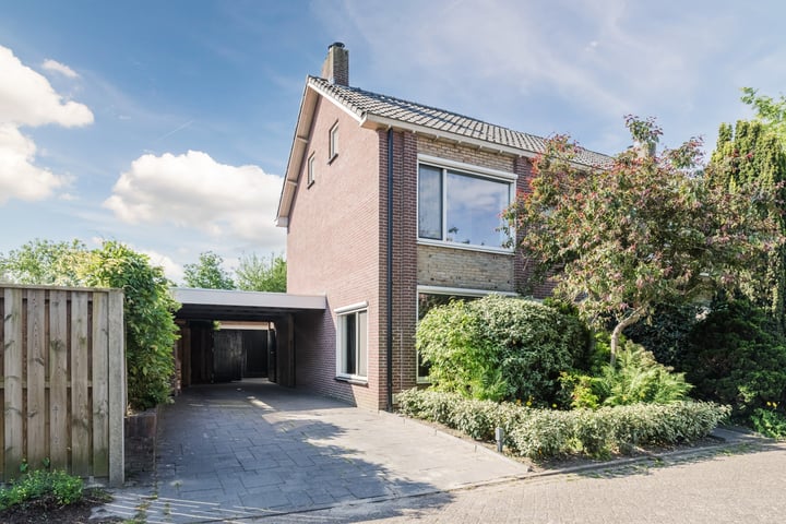 Sint Jorisstraat 5 in Berkel-Enschot