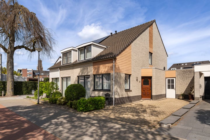 Sint Jorisstraat 5 in Weert