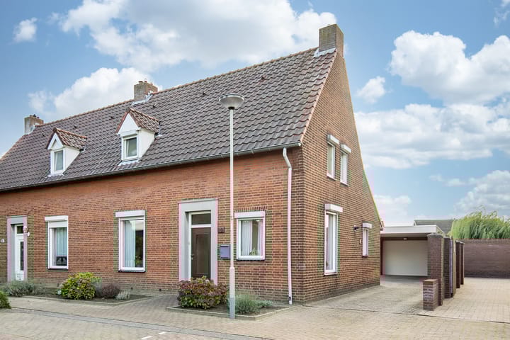 Foto von Haus Sint Jozefstraat 4, Linne