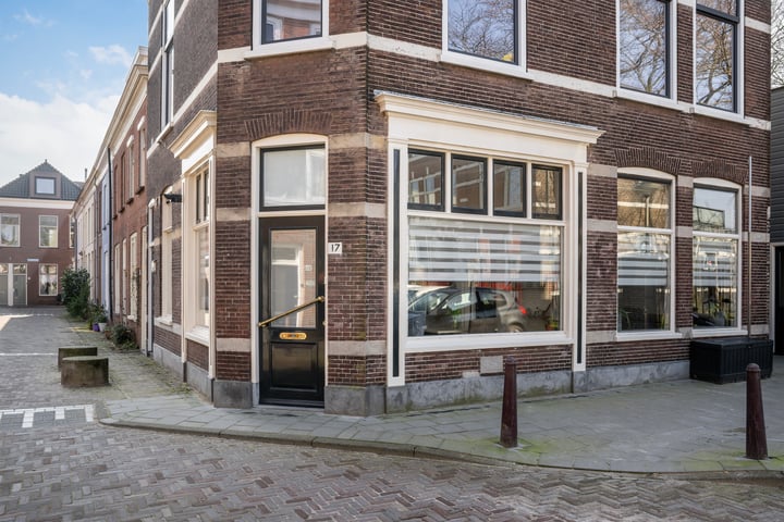 Sint Olofsstraat 17 in Delft