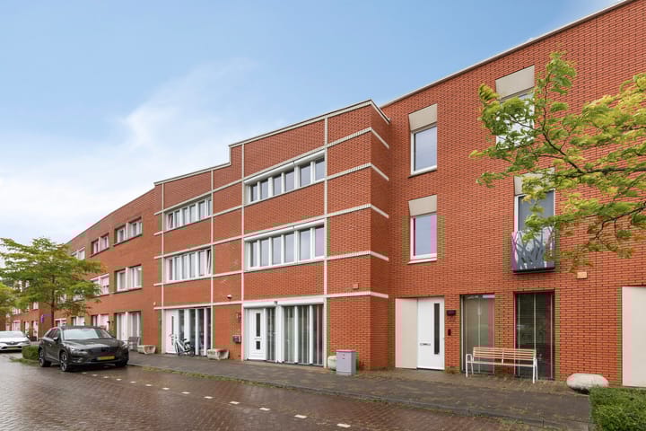 Sint Pieterspark 10 in Tilburg