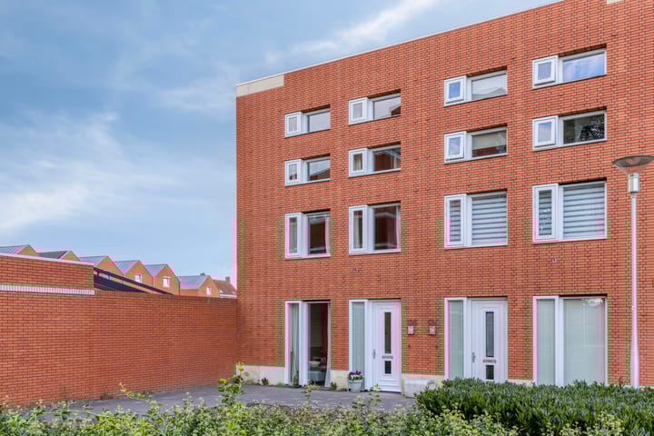 Sint Pieterspark 135, Tilburg Photo of property Sint Pieterspark 135, Tilburg