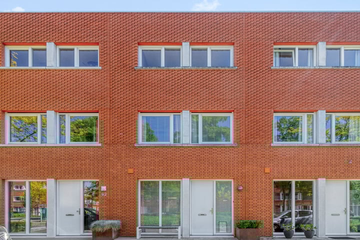 Sint Pieterspark 83 in Tilburg