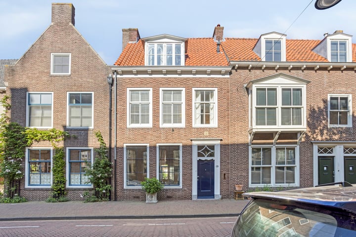 Sint Pieterstraat 29 in Middelburg foto