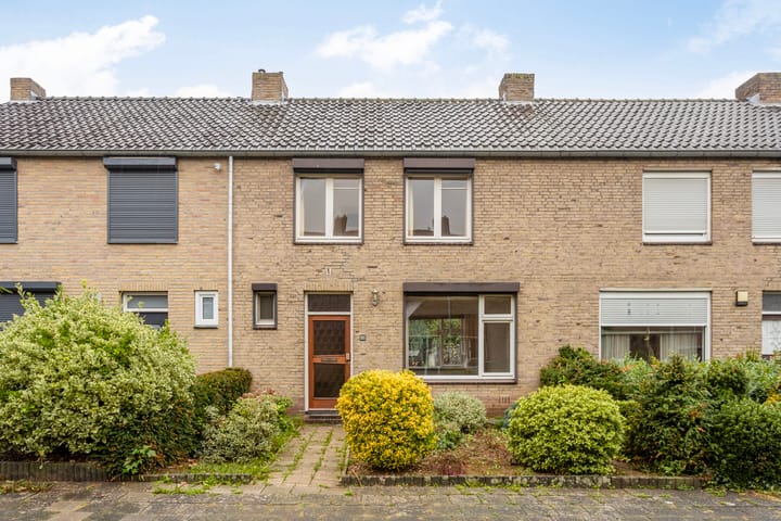 Photo of property Sint Servatiusweg 86, Maastricht