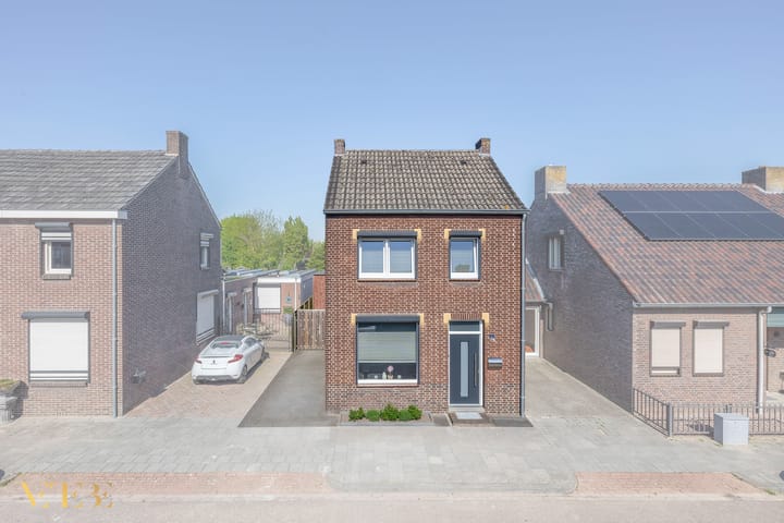Photo of property Sint Theresiastraat 2a, Reuver