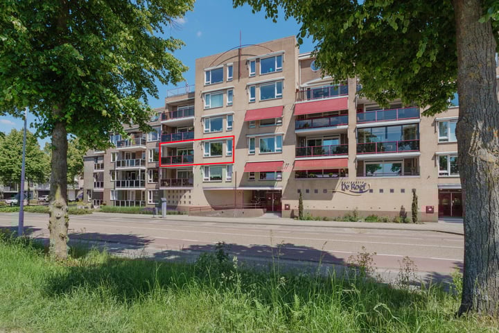 Sint Urbanusweg 14 in Venlo foto