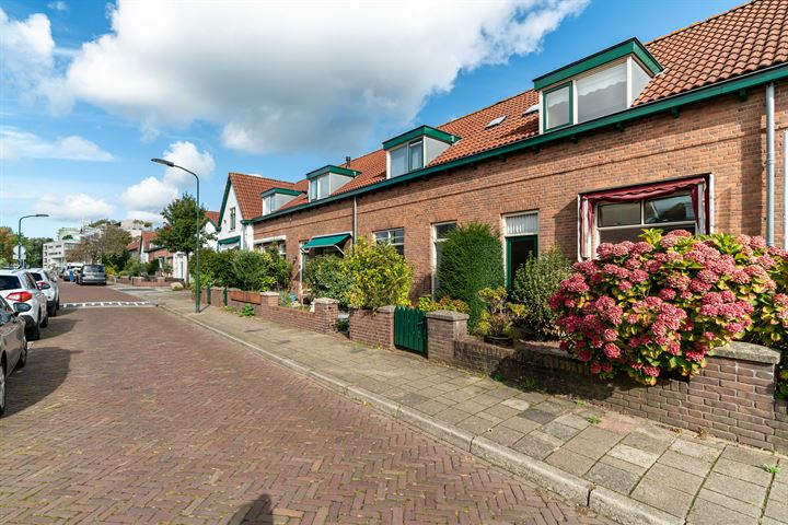 Sint Willibrordusstraat 14 in Leidschendam