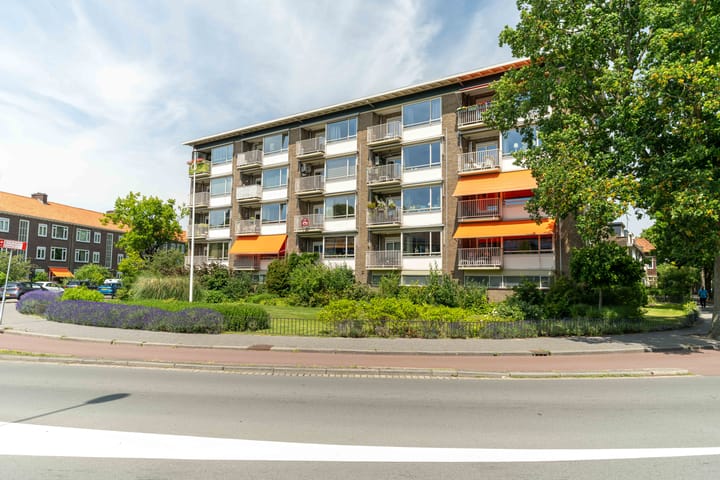 Sir Winston Churchillln 58 in Rijswijk