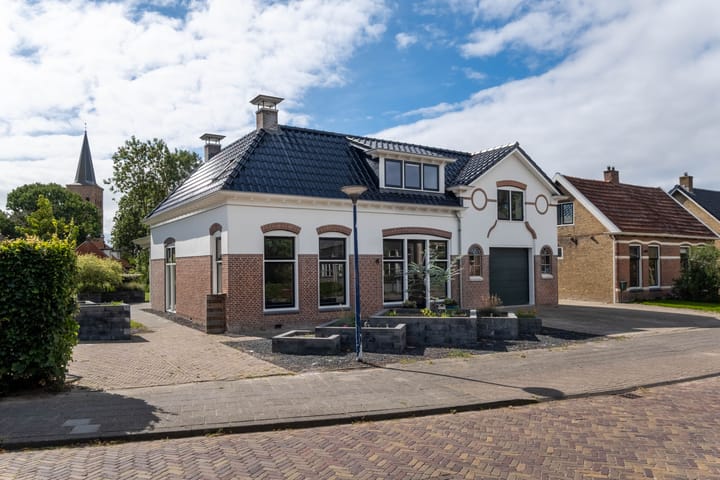 Photo of property Skoalstrjitte 1, Tzummarum