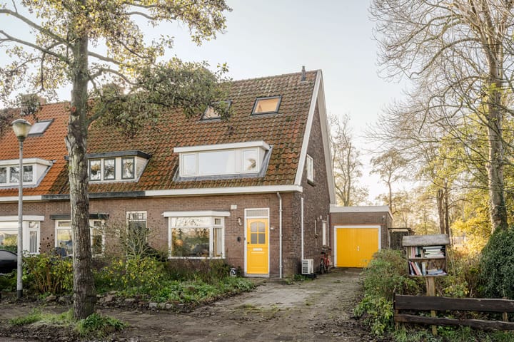 Photo of property Slaperdijkweg 22, Haarlem