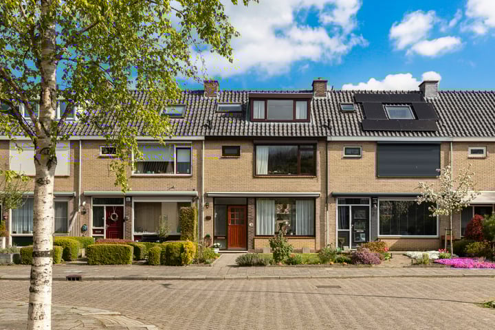 Slauerhoffstraat 15 in Ridderkerk