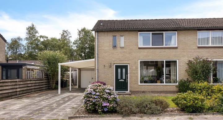 Sleedoornlaan 54 in Zuidlaren