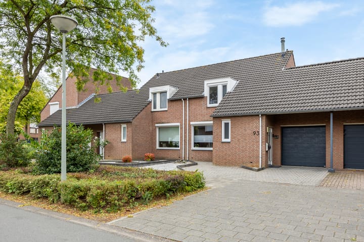 Sleedoornstraat 93 in Echt