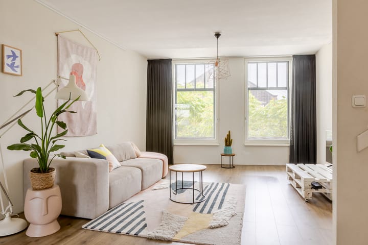 Sleephellingstraat 14A in Rotterdam Foto
