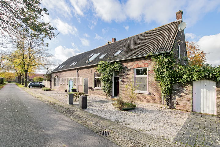 Photo of property Sleijbergweg 1, Holthees