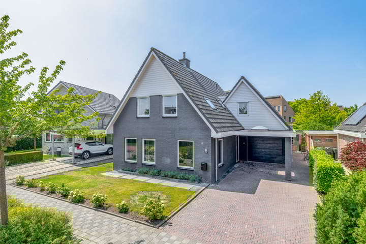 Slijkhout 5 in Lemmer