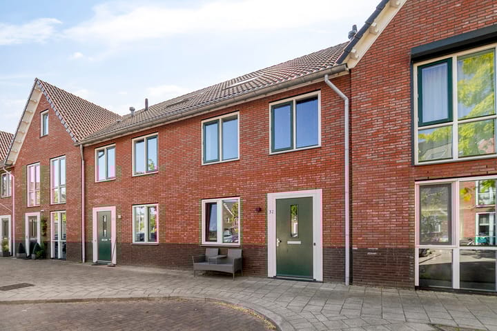 Slikkerveersestraat 32 in Schiedam