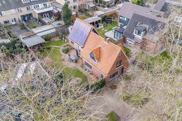 Photo of property Slingenberg 24, Meppel
