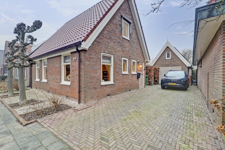 Photo of property Slingerweg 99, Hippolytushoef