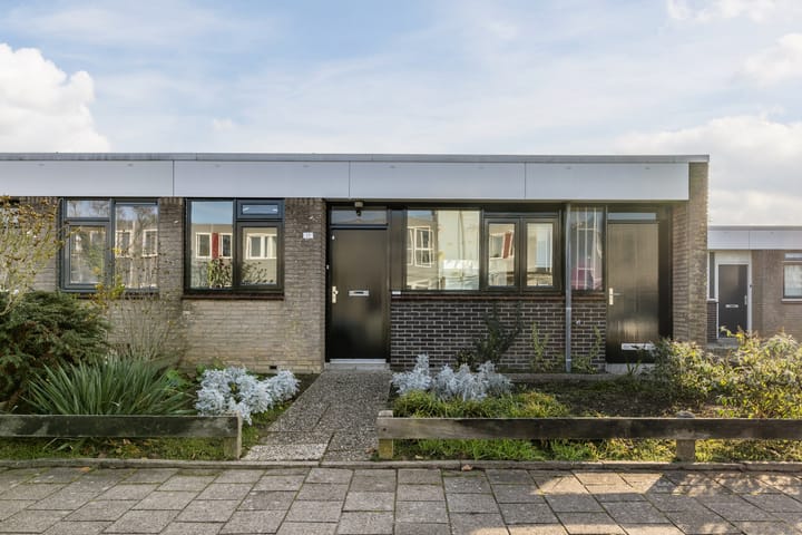 Slochterenweg 17 in Arnhem