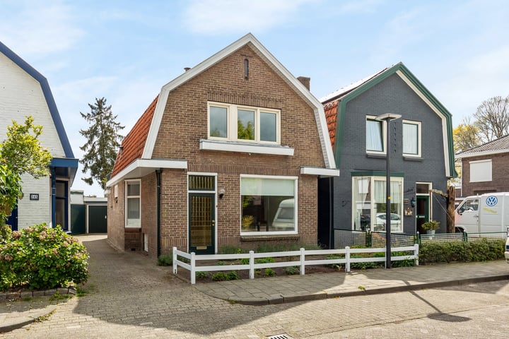 Sloetsweg 347 in Hengelo