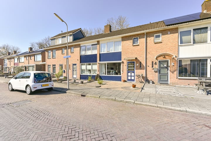 Sloodstraat 6 in Hoogeveen photo