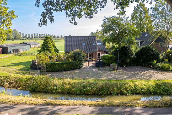 Slootdijk 8 in Loenen aan de Vecht