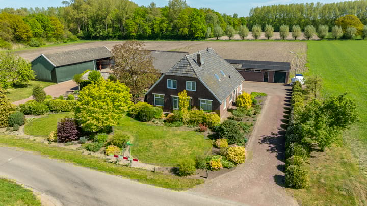 Slootsdijk 14 in Ruurlo foto