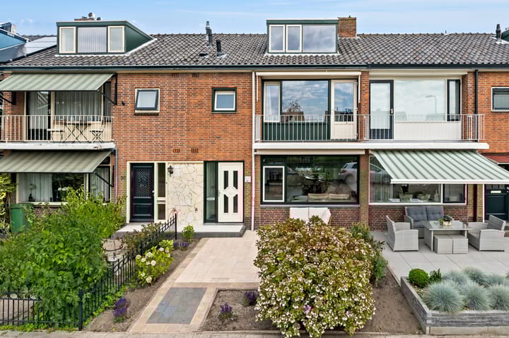 Photo of property Slot de Houvelaan 48, Maasland