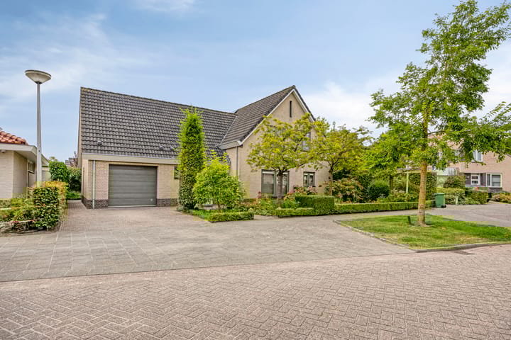Slotdreef 12 in Willemstad