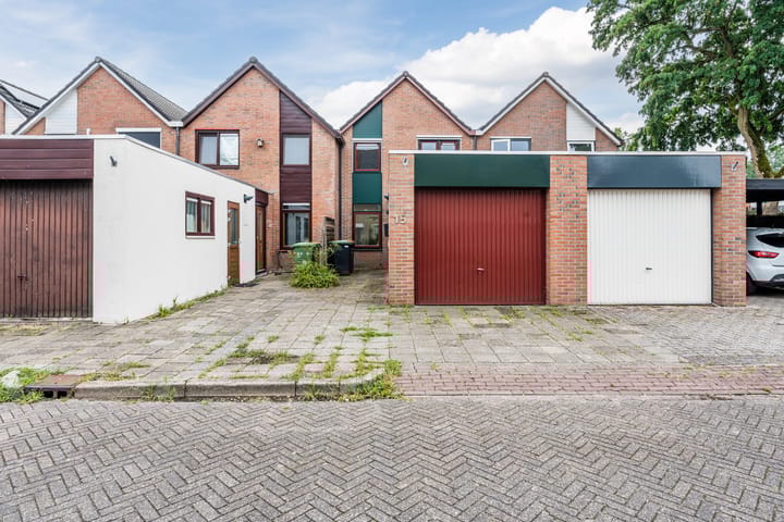 Photo of property Sloutersverlaat 15, Hoogeveen