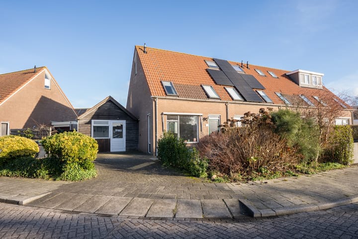 Photo of property Sluyscoog 33, Den Burg