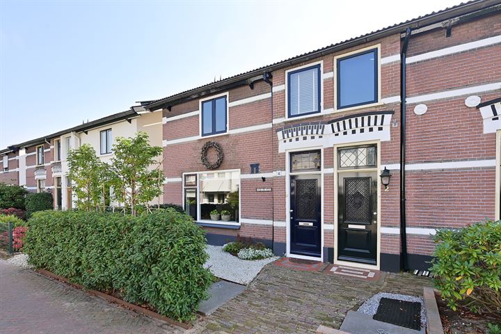 Smallelaan 4 in Huizen