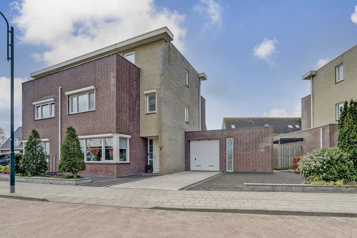 Photo of property Smalschip 3, Sint-Annaland