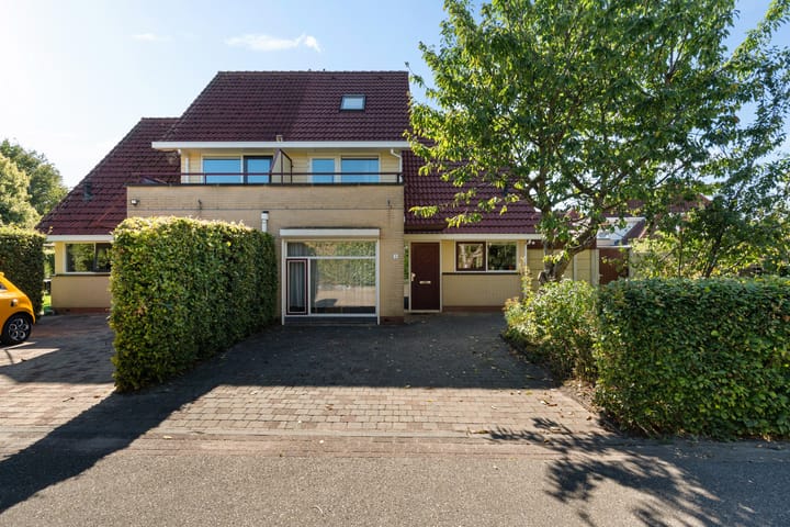 Smaragddreef 3 in Emmen photo