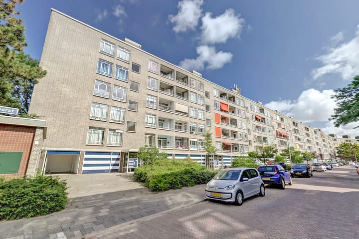 Smaragdhorst 96 in 's-Gravenhage foto
