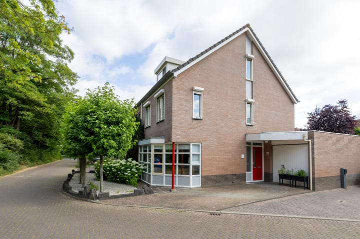 Smeltersdonk 104 in Apeldoorn foto