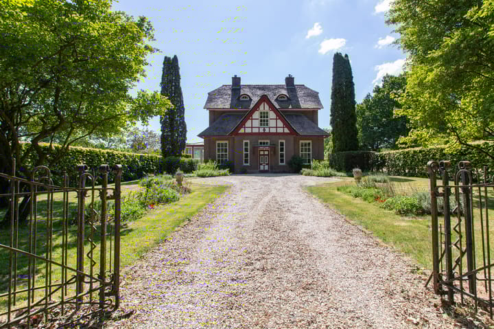 Photo of property Smidsallee 18, De Steeg