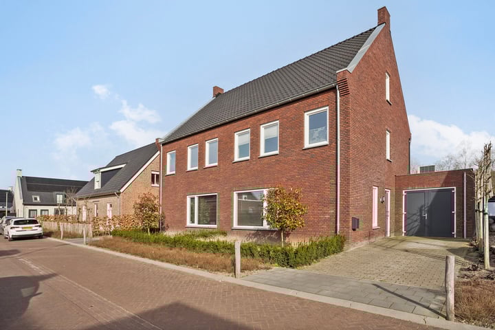 Photo of property Smitsstraat 32, Horst