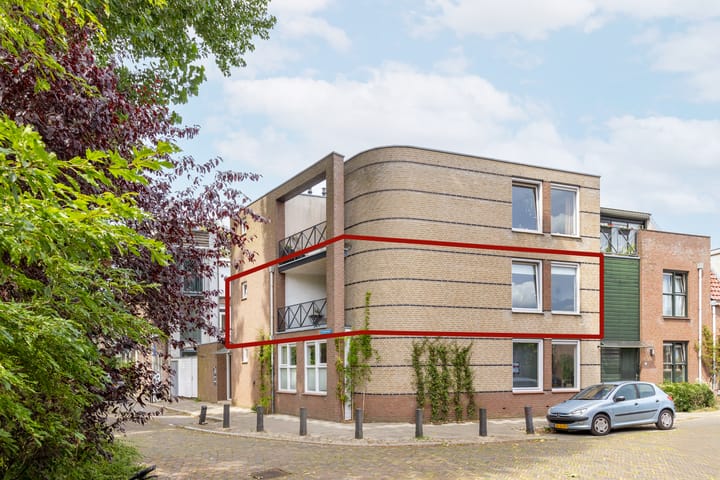 Photo of property Snelliuskade 6, Utrecht