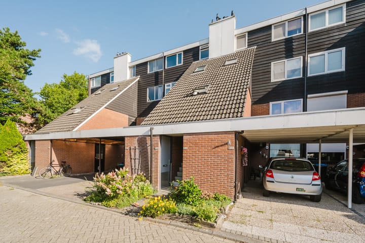 Snoekenveen 915 in Spijkenisse