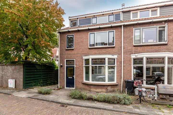 Snouckstraat 1 in Enkhuizen