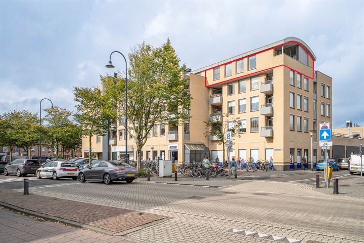 Sobriëtasplein 403 in Helmond