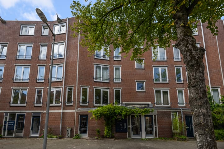 Soembawastraat 48D in Amsterdam Foto